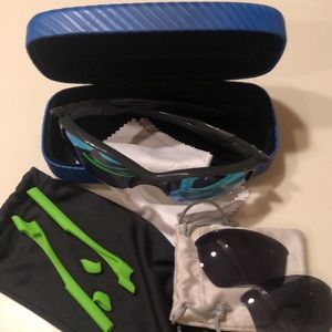 Oakley youth 1/4 jacket sunglasses.